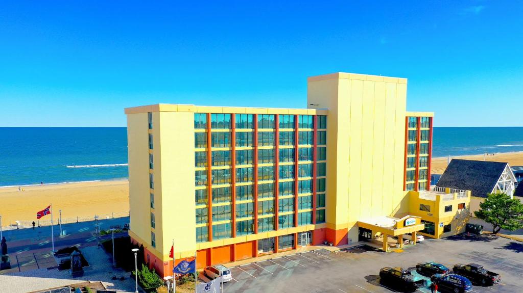 Ocean Resort - Best Parking Hotels in Virginia Beach, VA