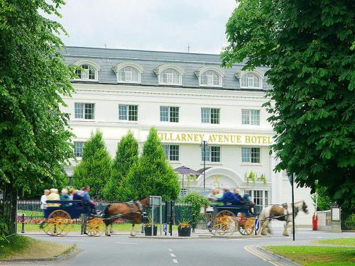 Killarney Avenue - Best Parking Hotels in Killarney