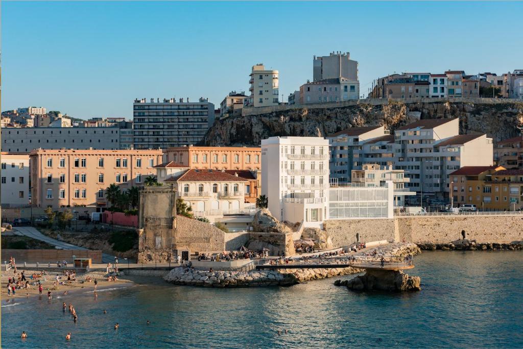 Les Bords De Mer - Best Marseille Hotels with Pools
