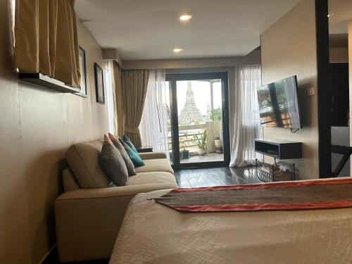 Arun Residence - Bangkok Riverside Hotels