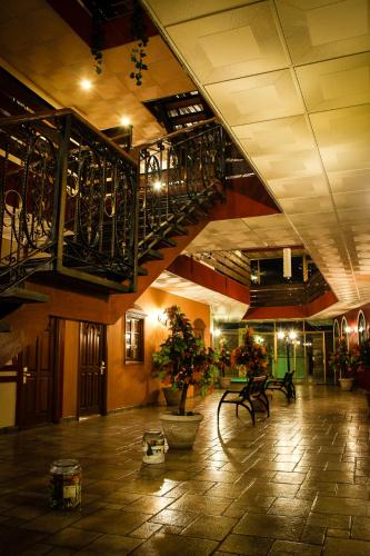 Hotel La Mansion Suiza - Best Hotels with Free Breakfast in Aguascalientes