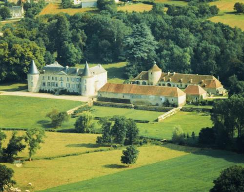 Château de Beaujeu - Best Hotels in Sancerre