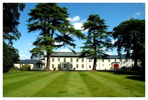 Roganstown Hotel & Country Club - Best Pool Hotels in Dublin