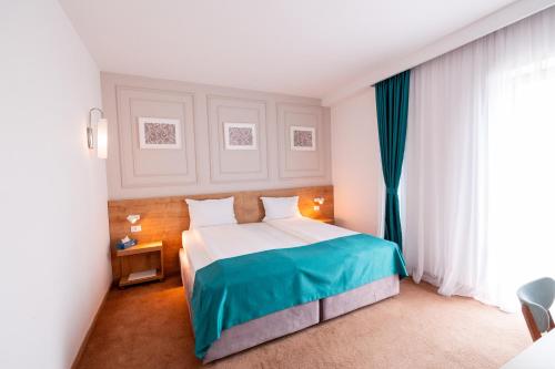 Stil Hotel - Best Hotels with Free Breakfast in Bucharest