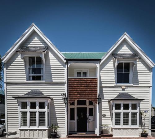 The Grange B&B - Family Hotels in Christchurch