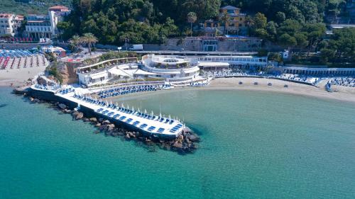 Piccolo Hotel Del Lido - Best Hotels in Liguria