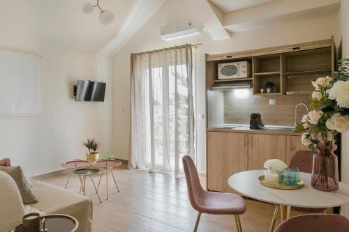 Socrates Apartments