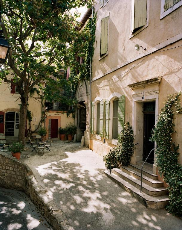 Hôtel Du Cloître - Best Hotels in Arles