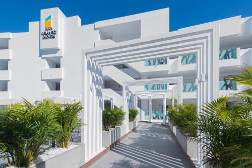Hotel Atlantic Mirage Suites & SPA - ADULTS ONLY - Spa Hotels in Tenerife