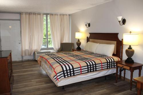 ANS INN & SUITES