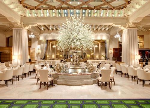 The Drake Hotel - Best Boutique Hotels in Illinois