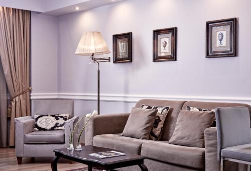 Ava Hotel and Suites - Hotels with Views in Athens