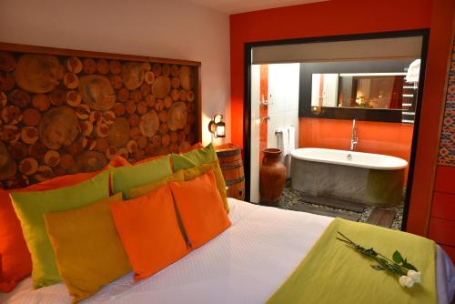 Baja Inn Hoteles Rio - Best Parking Hotels in Tijuana