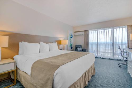 Bayside Resort, an Ascend Collection Resort - Best Pool Hotels in Victoria & Vancouver Island