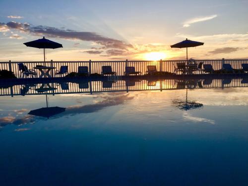 Coral Sands Inn - Best Beach Hotels in Daytona Beach, FL