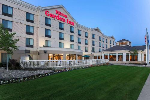 Hilton Garden Inn Anchorage - Best Pet-Friendly Hotels in Anchorage, AK