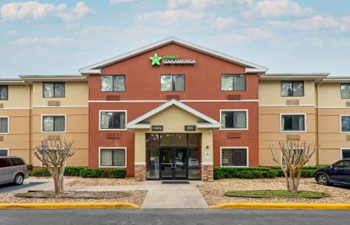 Extended Stay America Suites - Daytona Beach - International Speedway - Best Pet-Friendly Hotels in Daytona Beach, FL