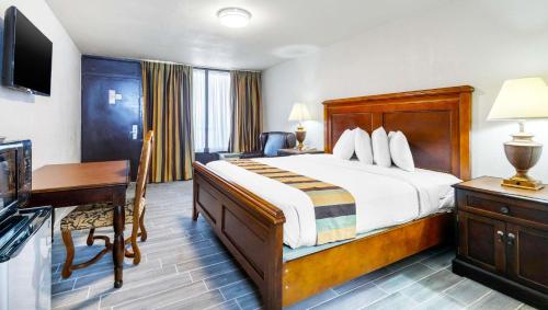 suite hotels in Tyler