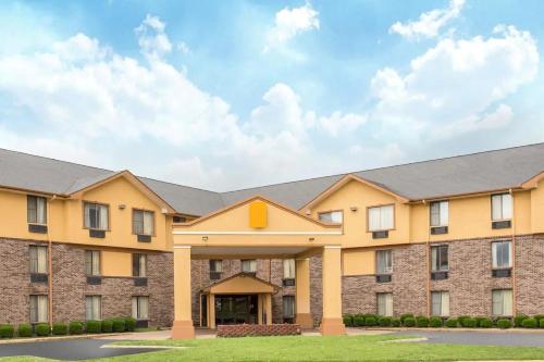 Super 8 by Wyndham Texarkana AR