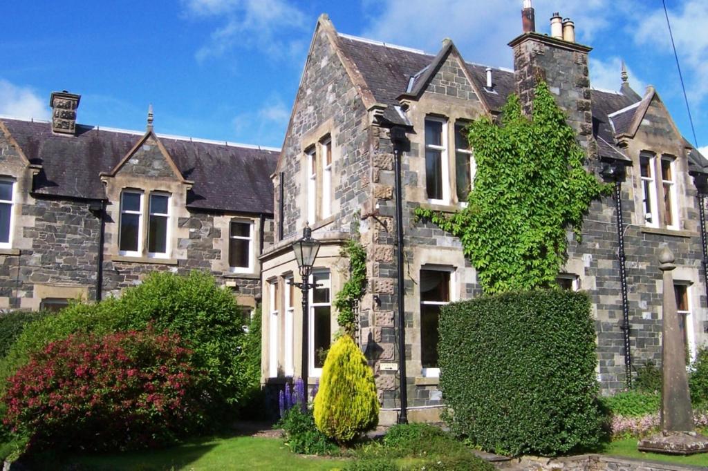 Caddon View Country Guest House - Best Hotels in Scotland