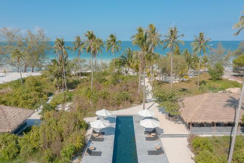 Tamu Koh Rong - Best Hotels in Koh Rong