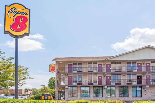 hotels with suites in Manassas