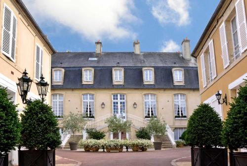 Hôtel d'Argouges - Best Hotels Bayeux