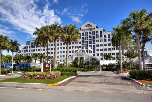 hotels with suites in Fort Lauderdale