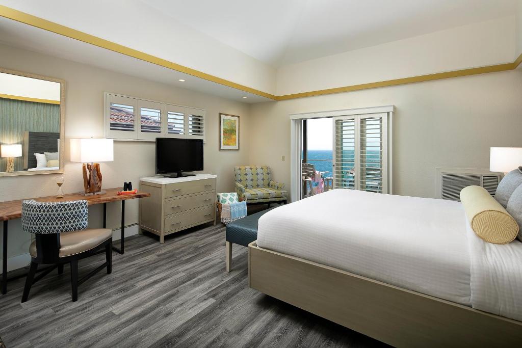 Inn at the Cove - Best Pet-Friendly Hotels in Pismo Beach, CA