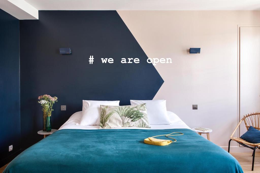 Hôtel Henriette - Best Hotels in Ile de France