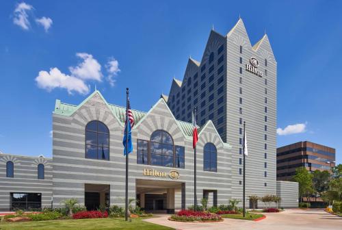 Hilton Houston North - Best Hotels with Airport Shuttle Service in Texas
