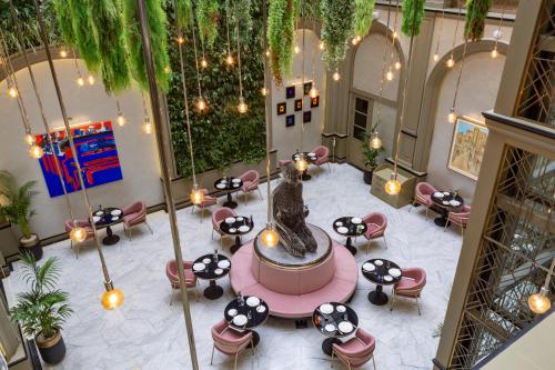 ART Gallery Hotel