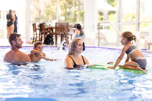 Commodore Airport Hotel Christchurch - Best Parking Hotels in South Island, New Zealand