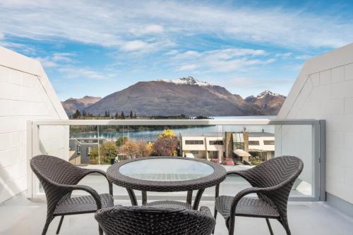Copthorne Hotel & Apartments Queenstown Lakeview - Best Parking Hotels in Queenstown