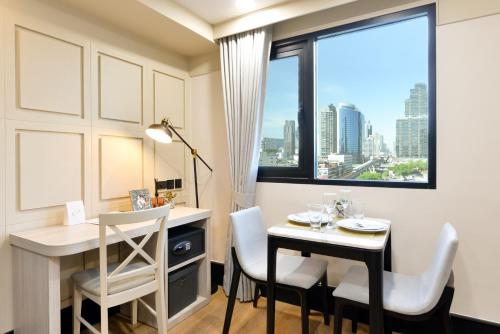 Oakwood Hotel & Residence Bangkok - Best Pet-Friendly Hotels in Bangkok