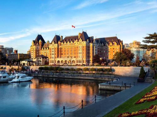 Fairmont Empress Hotel - Best Hotels in British Columbia