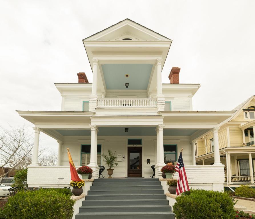 The Jarvis at 220 - Best Hotels in North Carolina