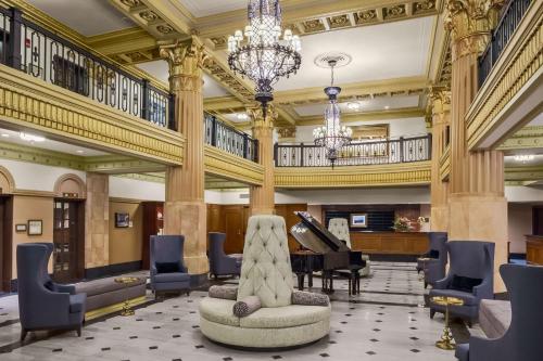Hilton President Kansas City - Best Fitness Hotels in Kansas City, MO
