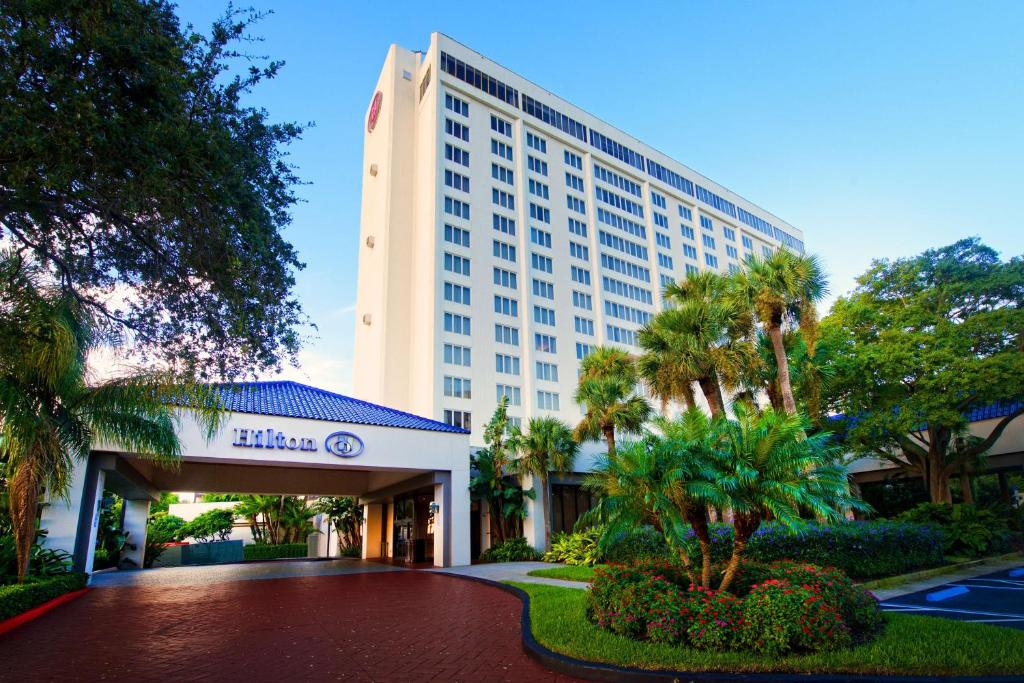Hilton St. Petersburg Bayfront - Best Pool Hotels in St. Petersburg, FL