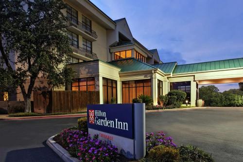 Hilton Garden Inn San Antonio Airport - Best Hotels with Airport Shuttle Service in San Antonio, TX