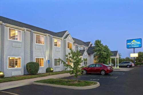 hotels with suites in Cincinnati
