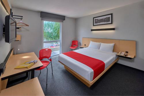 City Express by Marriott Queretaro Jurica - Best Hotels with Free Breakfast in Queretaro