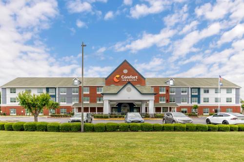 suite hotels in Newport News
