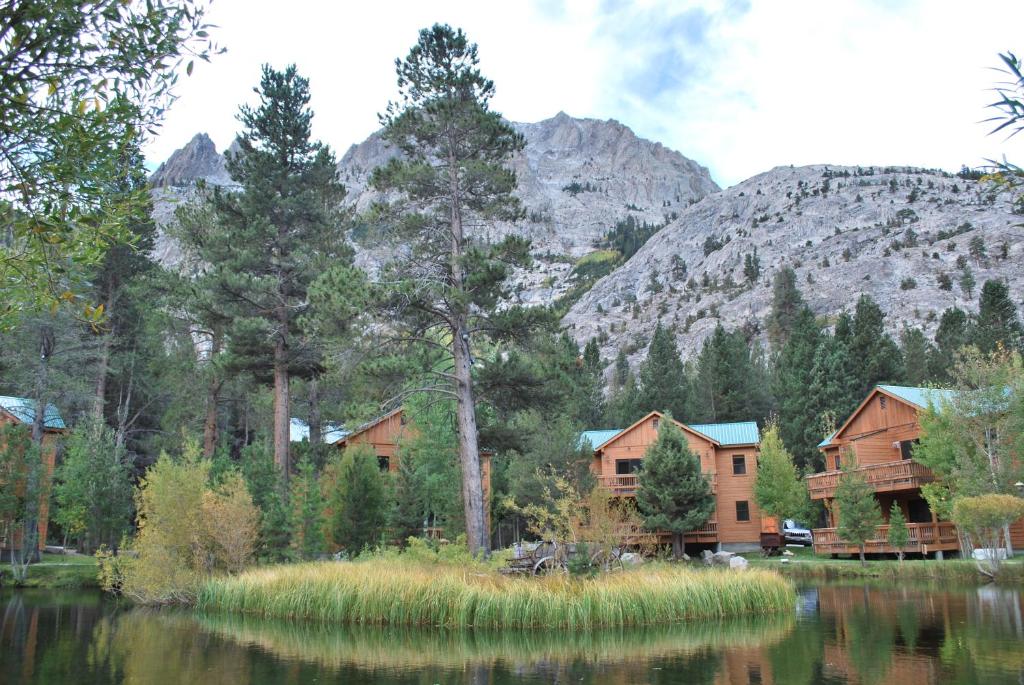 Double Eagle Resort and Spa - Best Hotels in Yosemite National Park, CA
