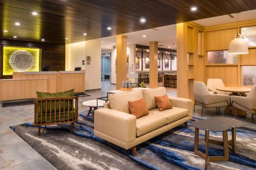 Fairfield Inn & Suites by Marriott Fort Worth Southwest at Cityview