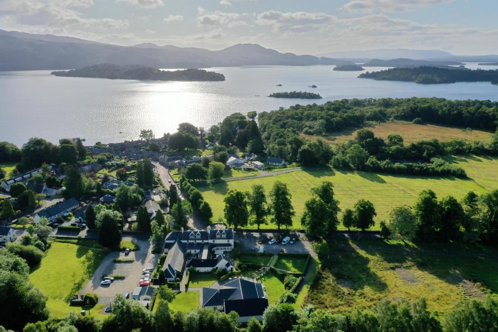 The Loch Lomond Arms Hotel - Best Hotels in Argyll