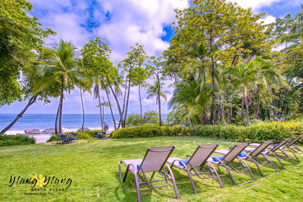 Ylang Ylang Beach Resort - Best Hotels in Puntarenas