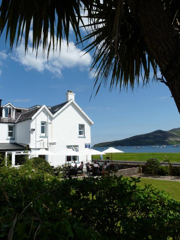 Glenisle Hotel - Best Hotels in Arran