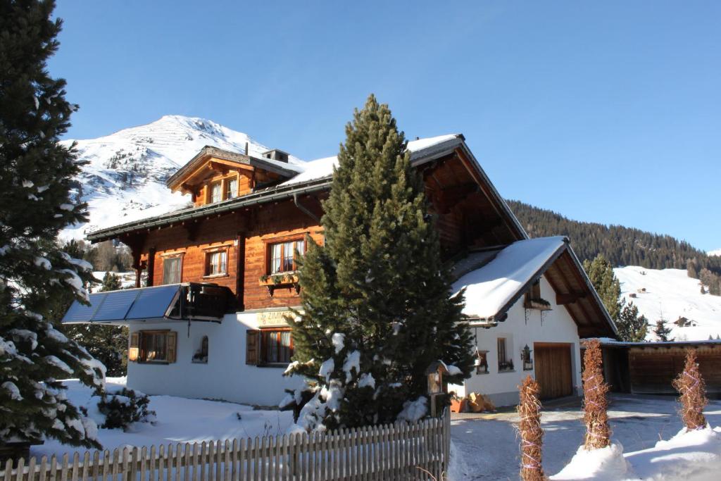 B&B Haus im Sand - Best Hotels in Davos