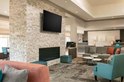 Hilton Garden Inn Omaha West - Best Pet-Friendly Hotels in Omaha, NE